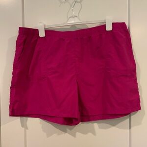 Columbia Women’s Shorts Size XXL